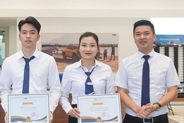 Xe Ford Ninh Thuận